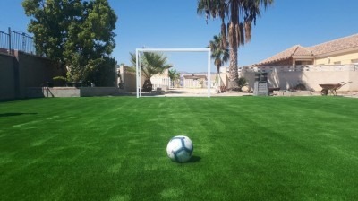 Guía para construir un campo de fútbol con césped artificial